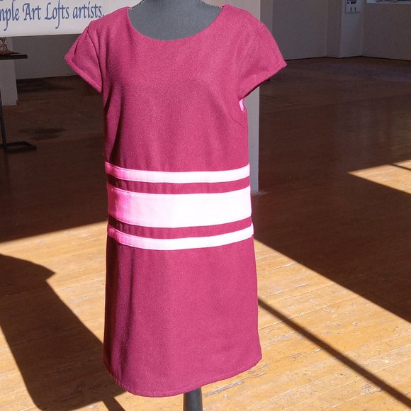 Deep Burgundy wine and Valentino pink mod like dress - Picture 6 of 6